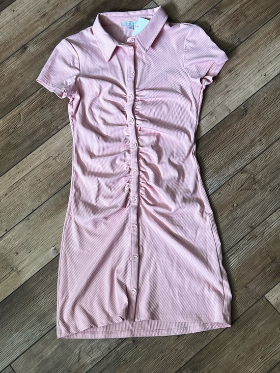 Pink Ruched Collared Dress - Picture 3 of 6